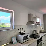 Center Penthouse Oasis Tiran