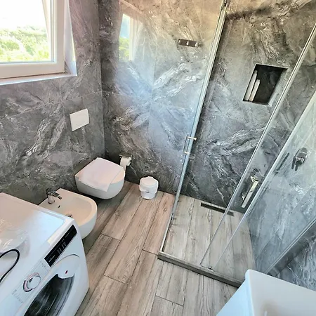 Center Penthouse Oasis