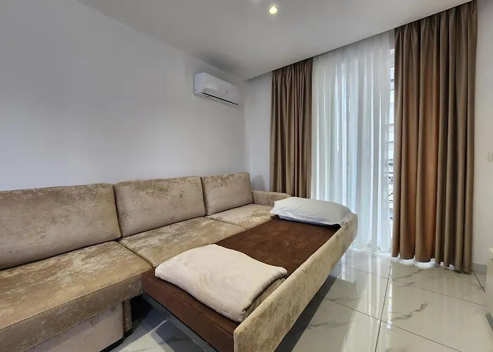 Center Penthouse Oasis Апартаменты *