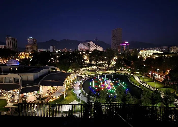 Center Penthouse Oasis