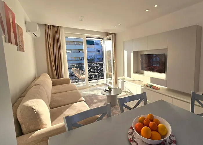 Center Penthouse Oasis Apartman *